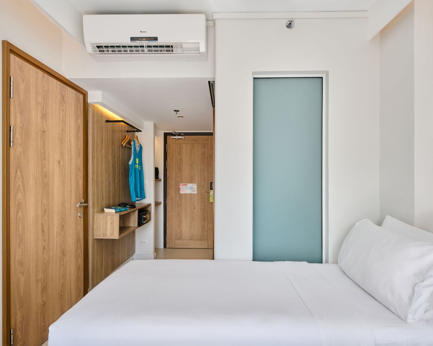 Lub-D-Phuket-Patong-Room-20