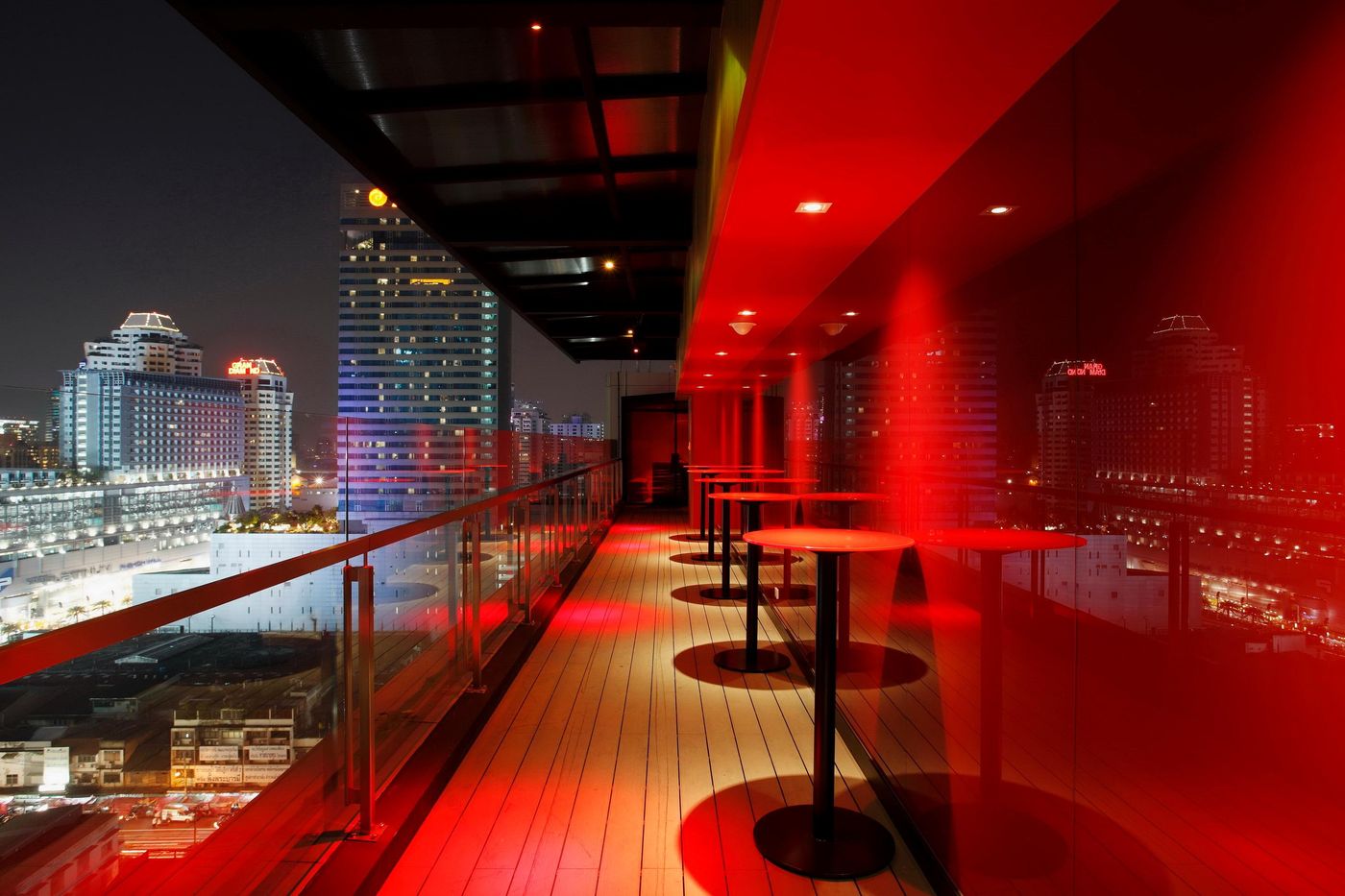Centara-Watergate-Pavilion-Hotel-Bangkok-Bar-26