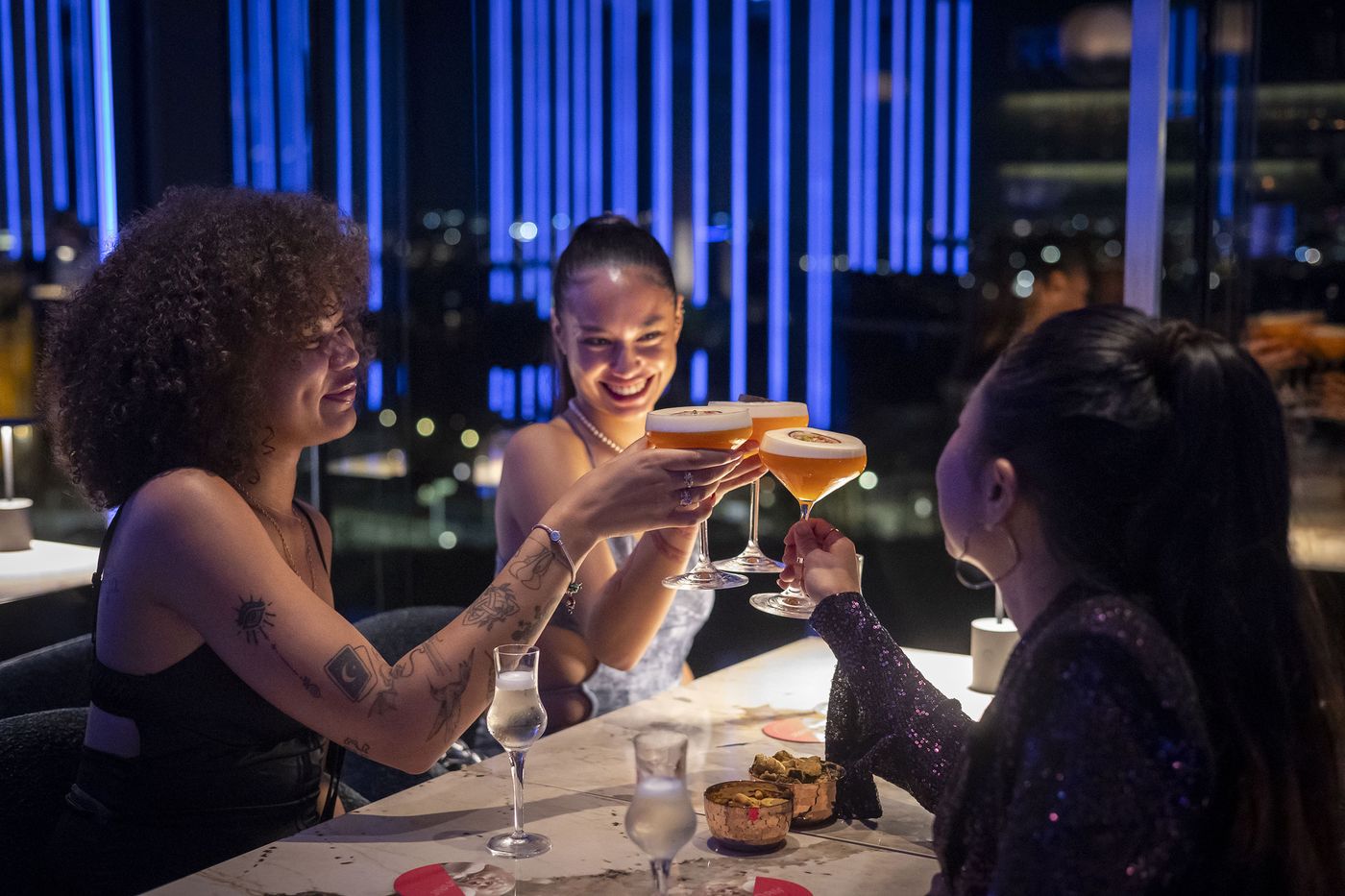 DoubleTree-by-Hilton-Amsterdam-Centraal-Station-Bar-28