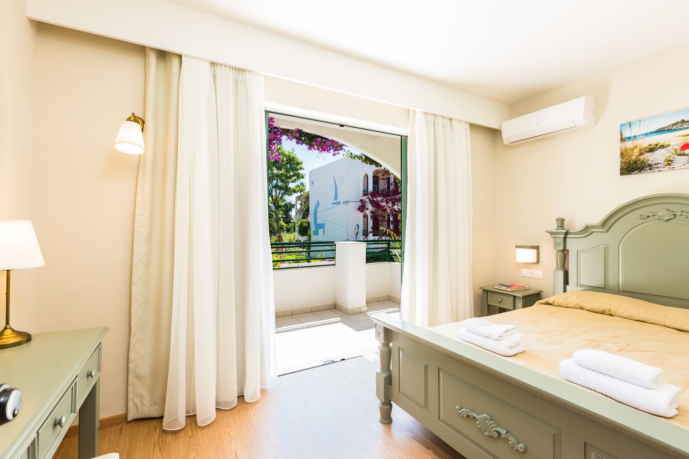 Trefon-Hotel-Apartments-Room-25