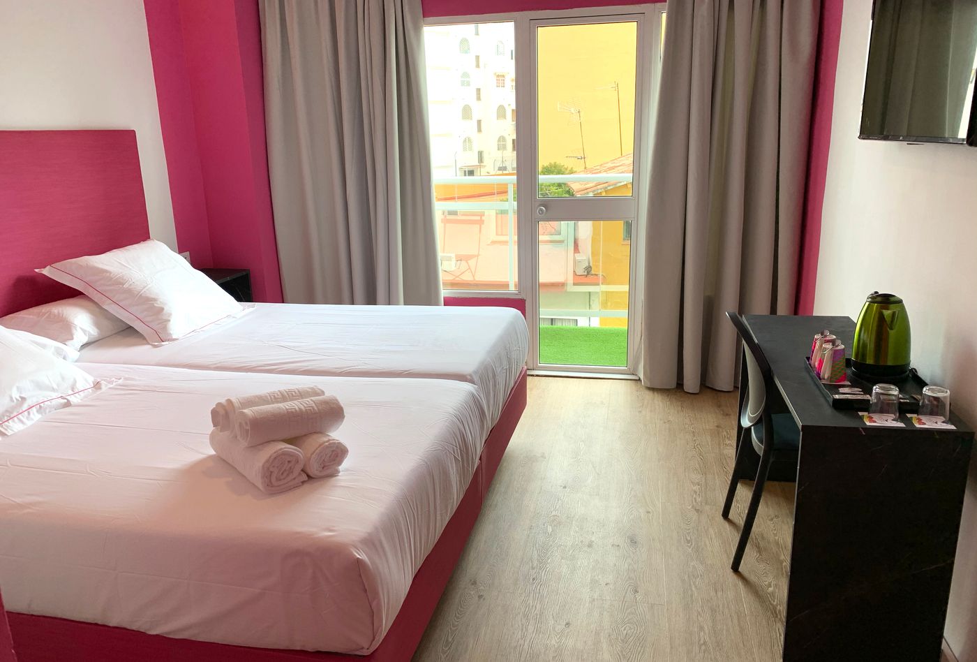 Hotel-Sireno-Torremolinos-Room-10