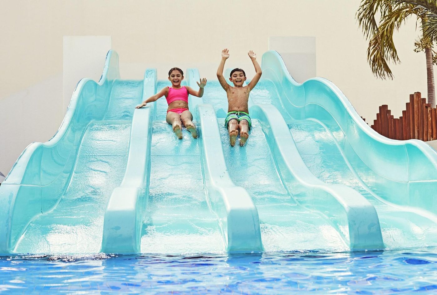 Hyatt-Ziva-Cancun-Pool-11