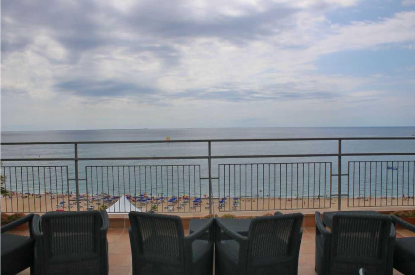 30-Degrees-Hotel-Espanya-Pool-63