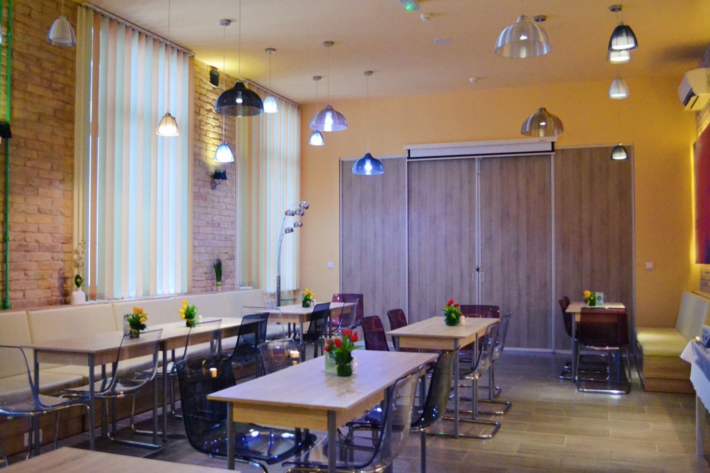 Full Moon Budapest - Hungary - BUDAPEST - Restaurant - 3