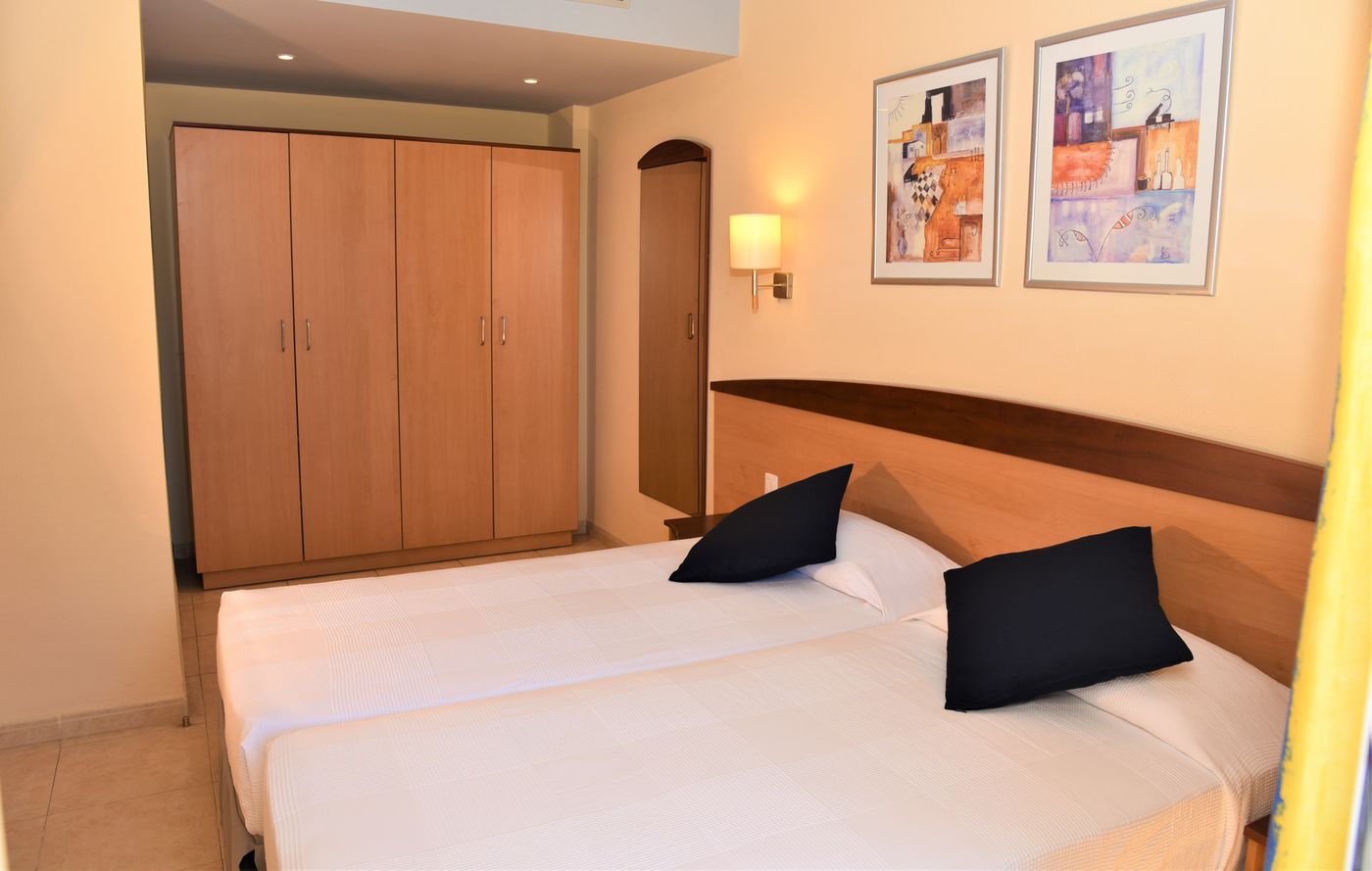 Sunclub-Salou-Room-7