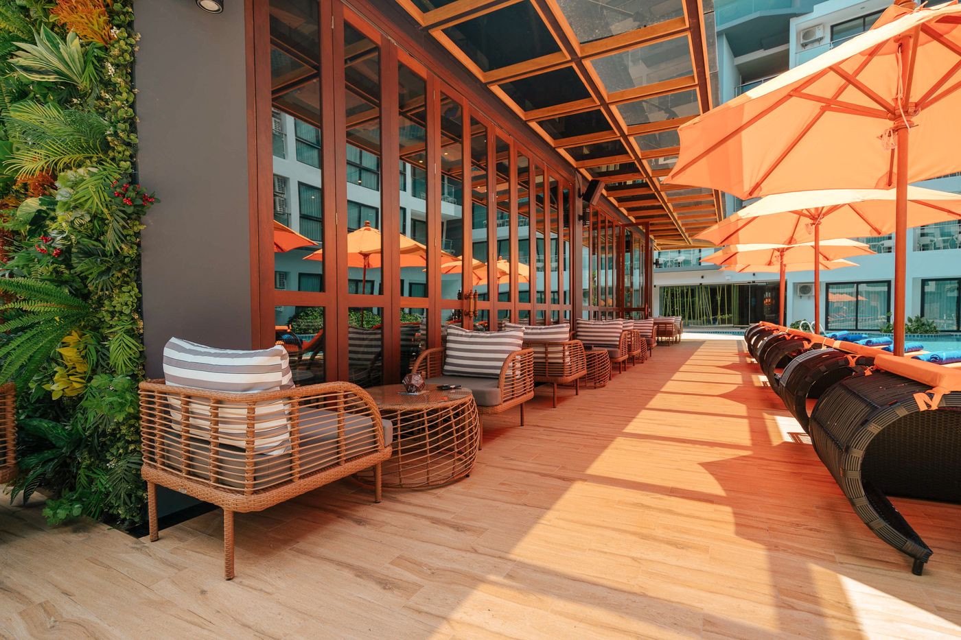 Wekata-Luxury-Bar-54