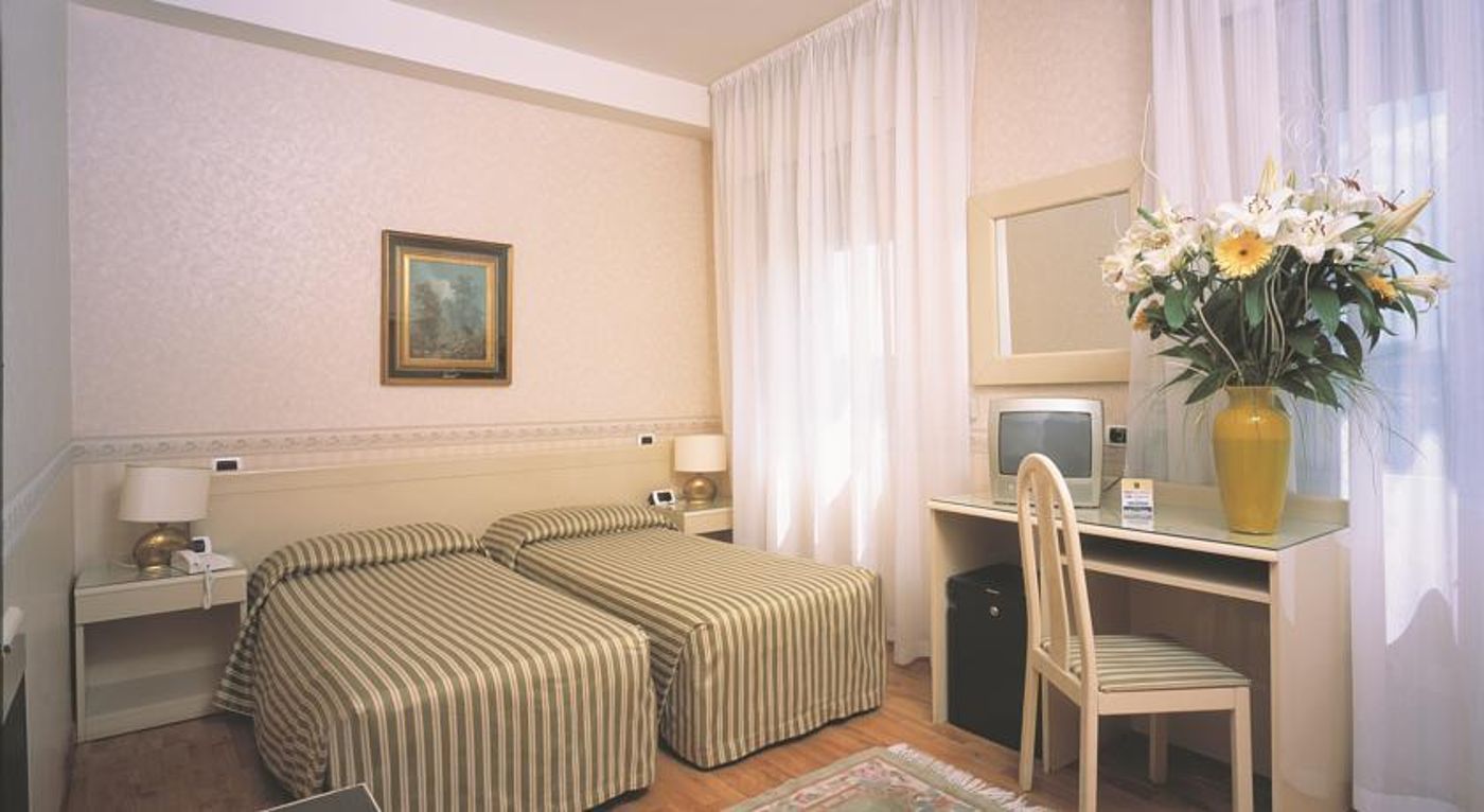 Lugano-Torretta-Room-10