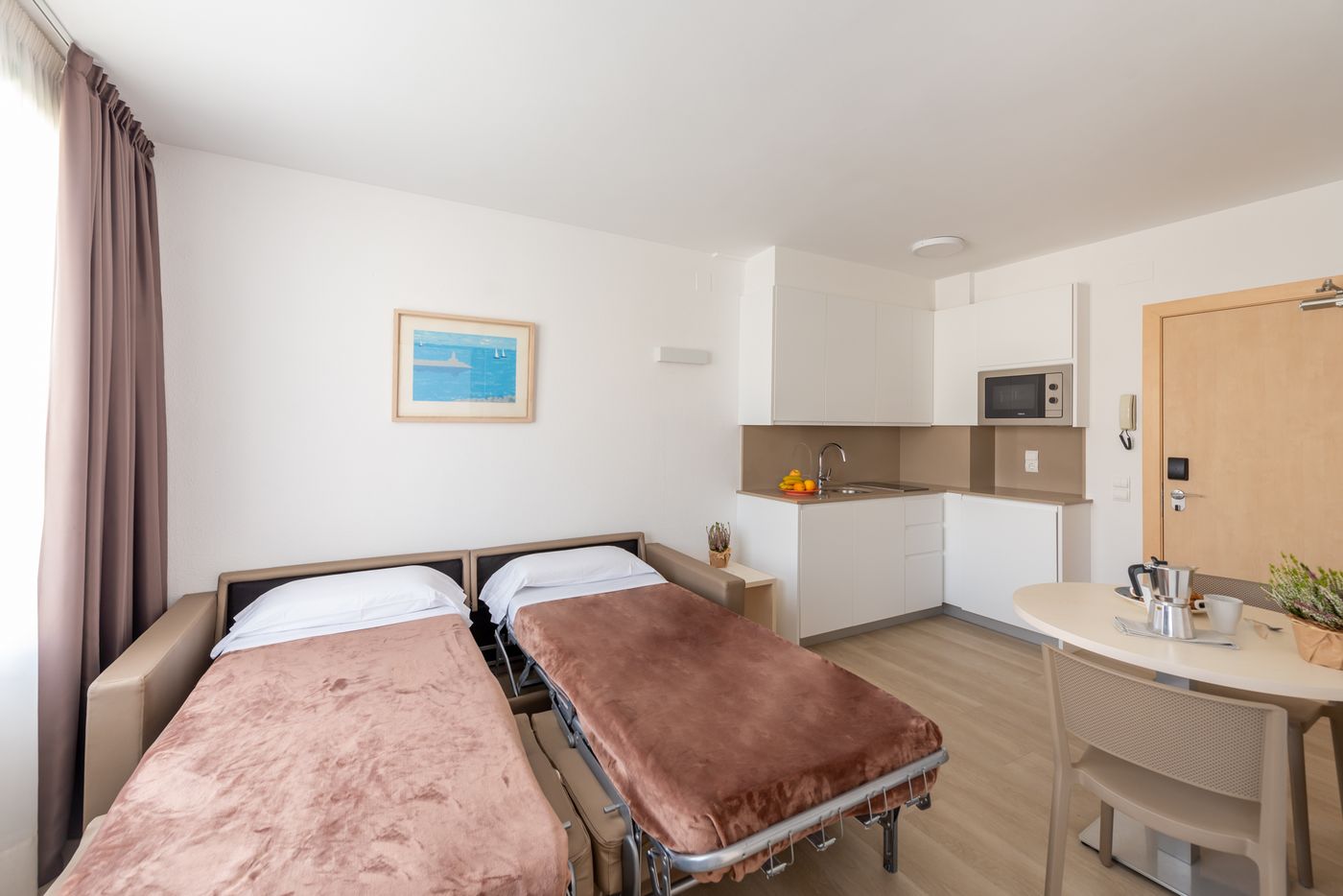 Atenea-Park-Suites---Apartments-Room-45