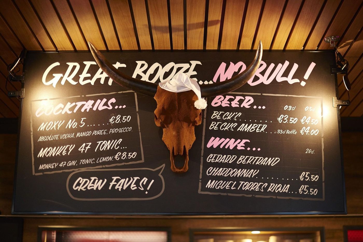 Moxy Frankfurt Airport - Germany - Frankfurt Am Main - Bar - 0