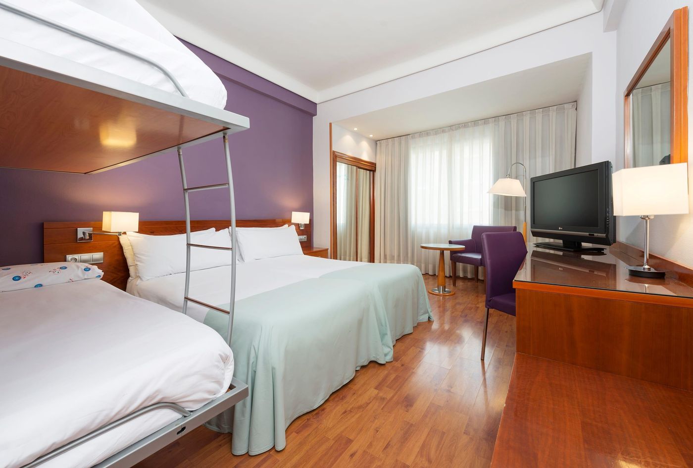 Hotel-Madrid-Centro-Affiliated-by-Melia-Room-7