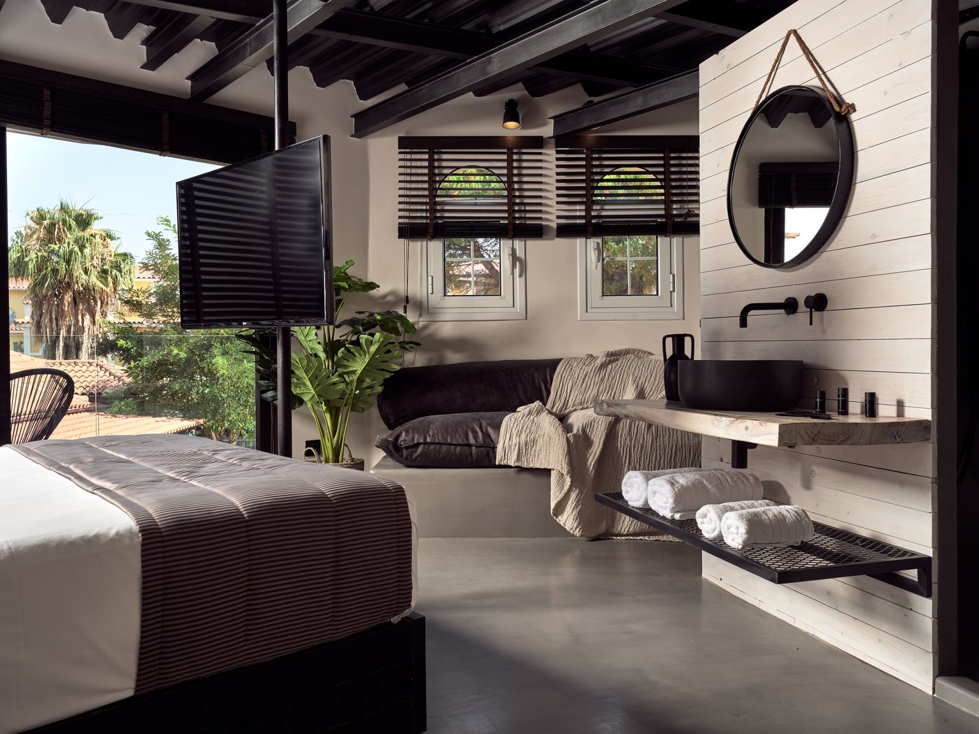 Gloria-Maris-Hotel-Suites-and-Villas---Adults-Only-Room-26