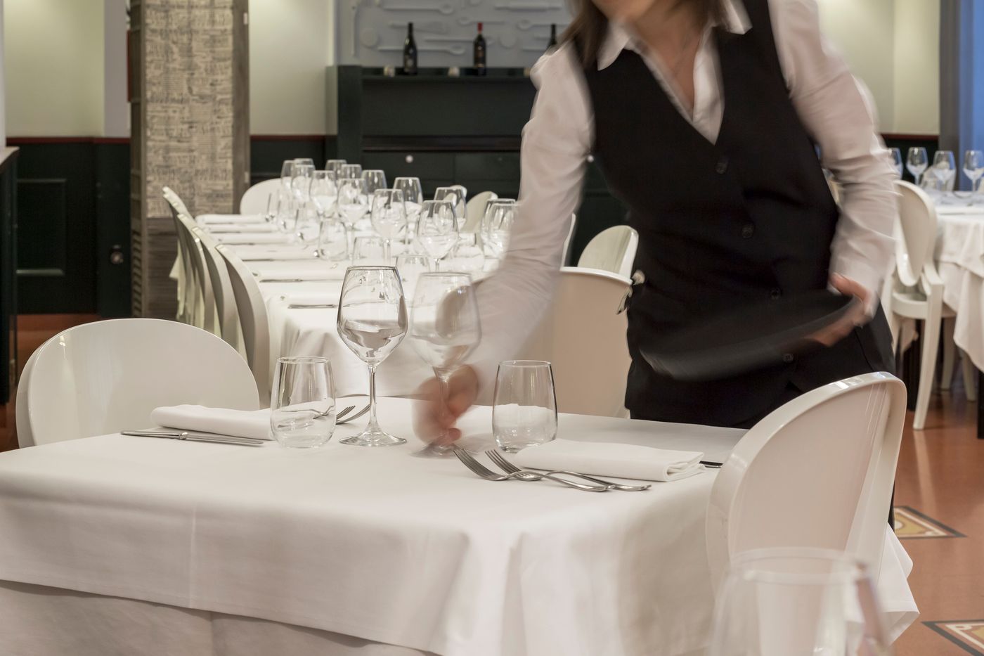 Montreal-Restaurant-12