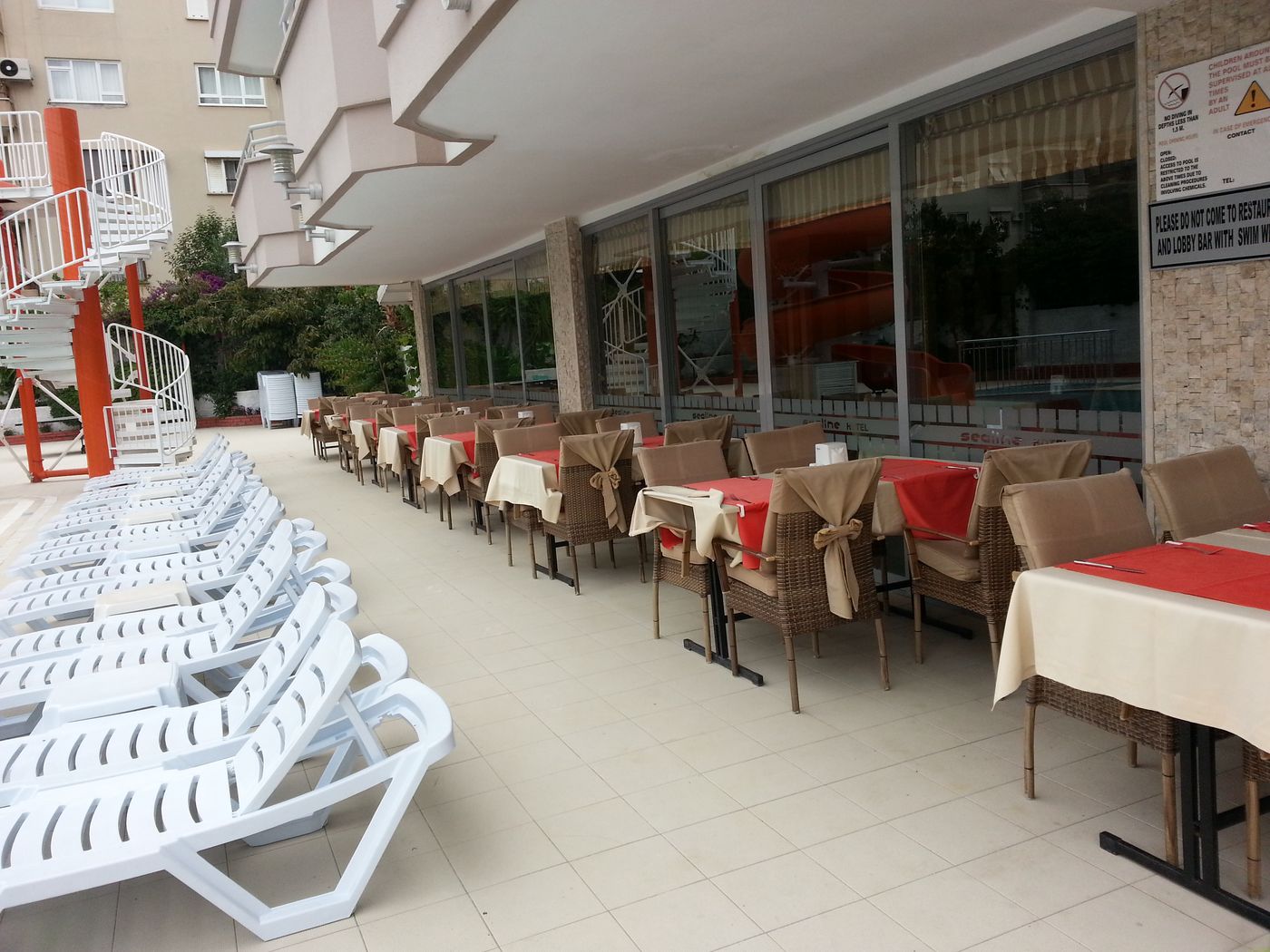 Sealine-Hotel-Pool-18