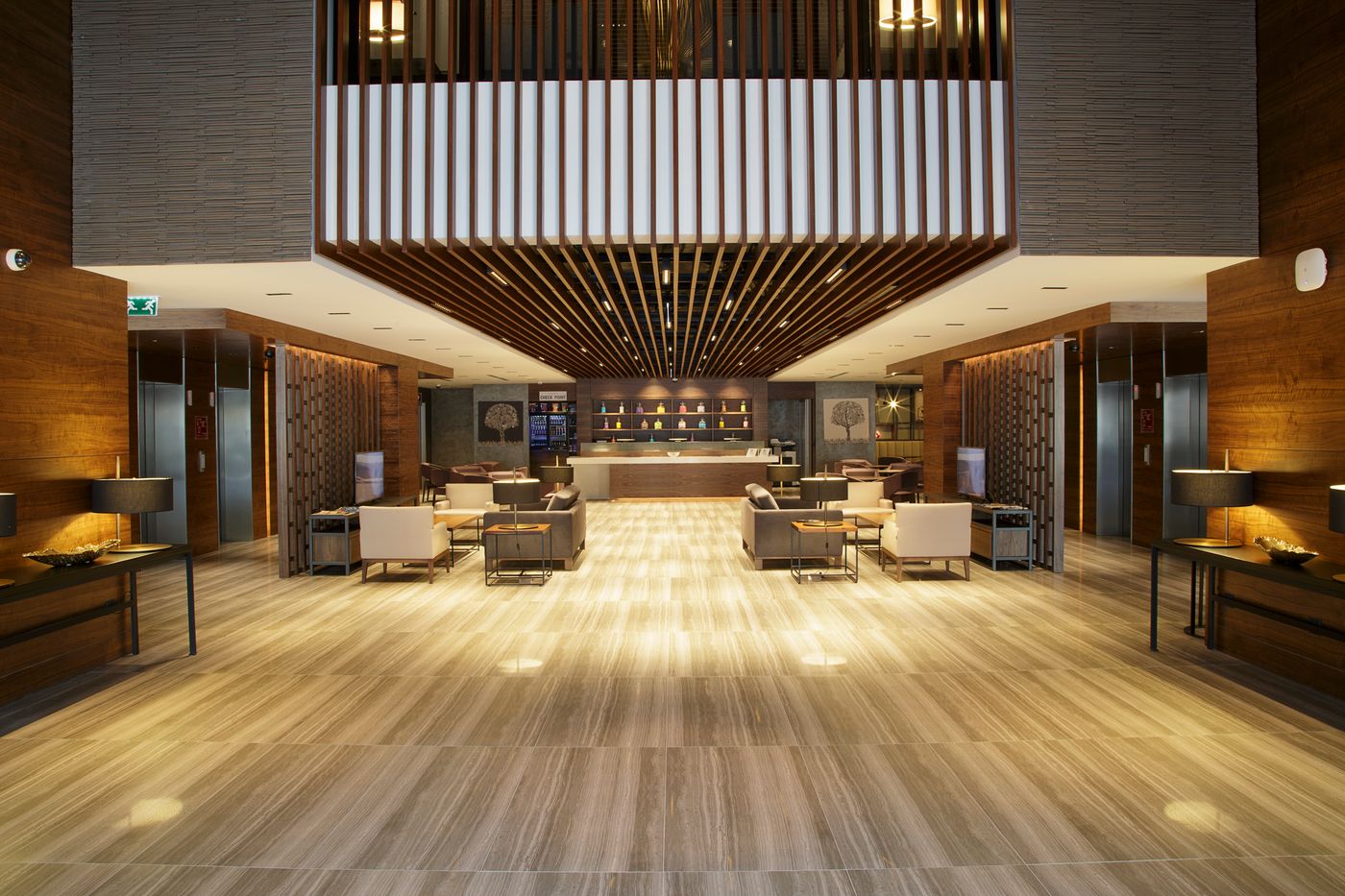 Bof-Hotels-Business-Lobby-3