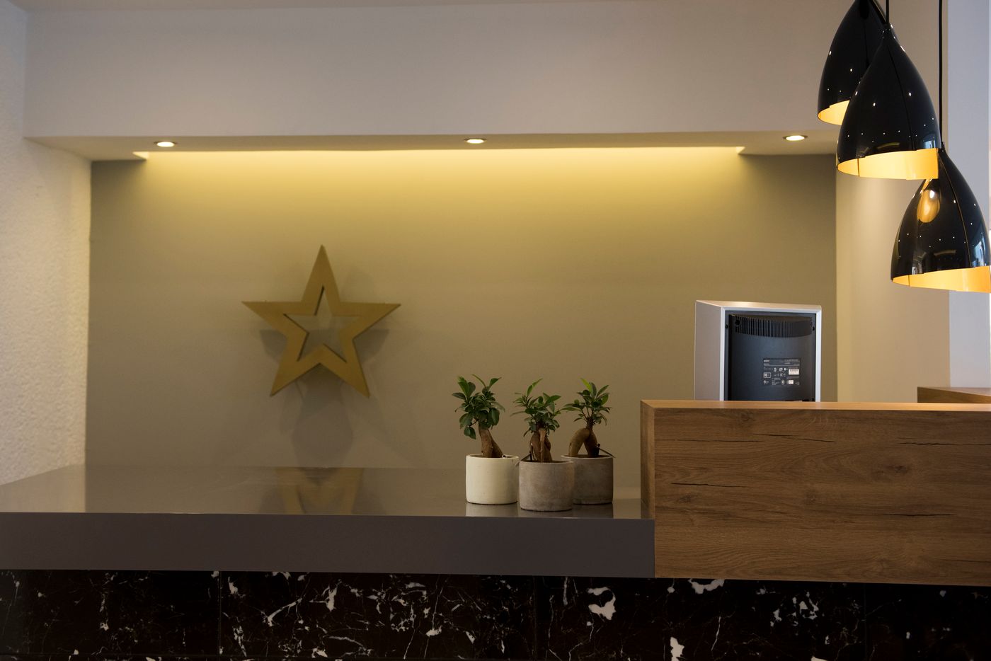 Golden-Star-Lobby-26