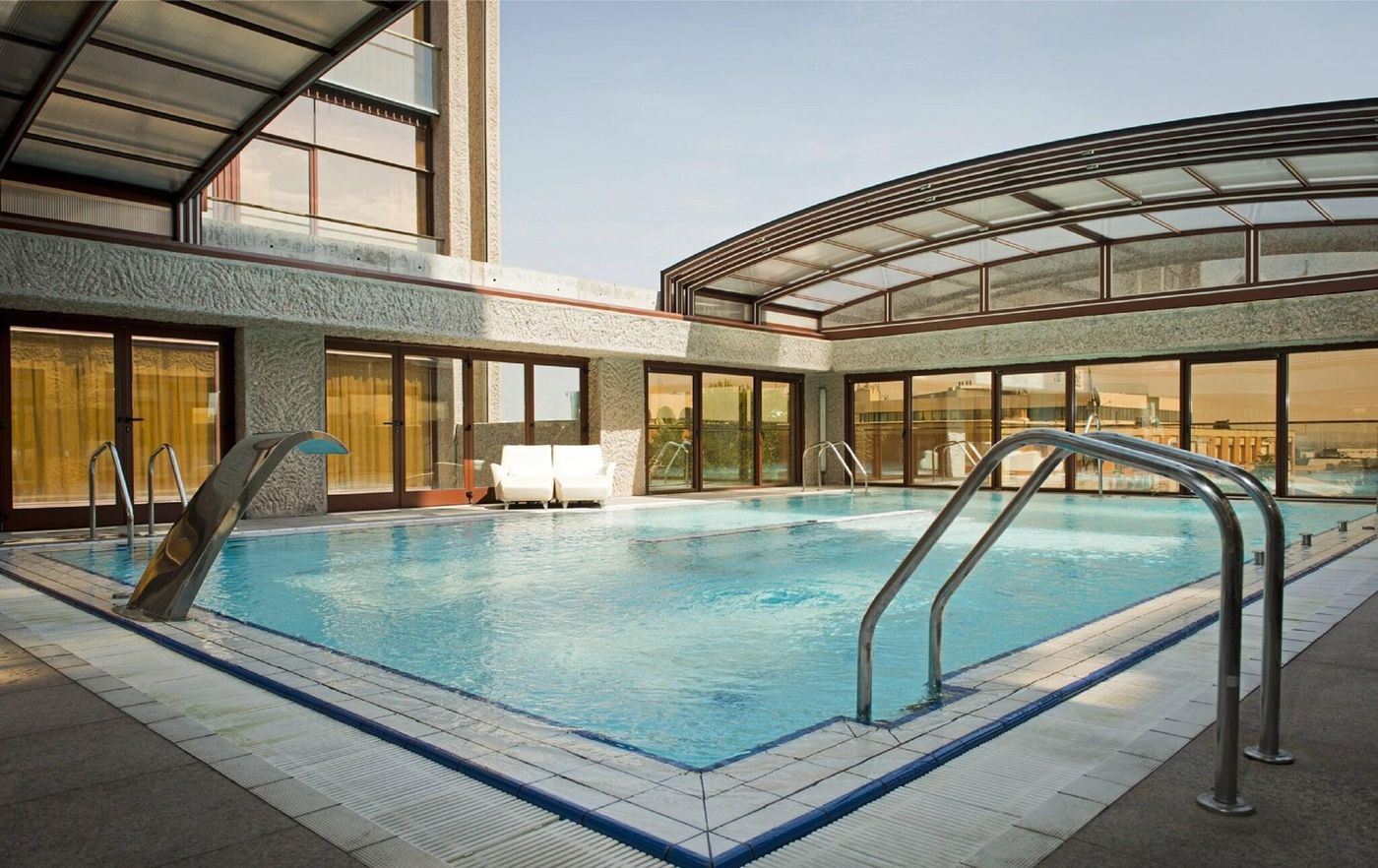 Hilton-Madrid-Airport-Pool-72