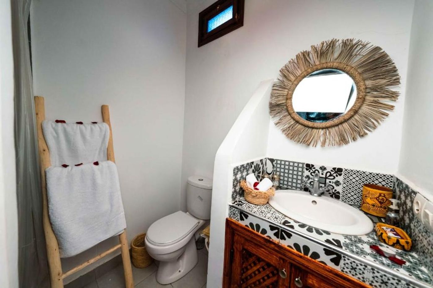 Riad Kiyanjana 08.09