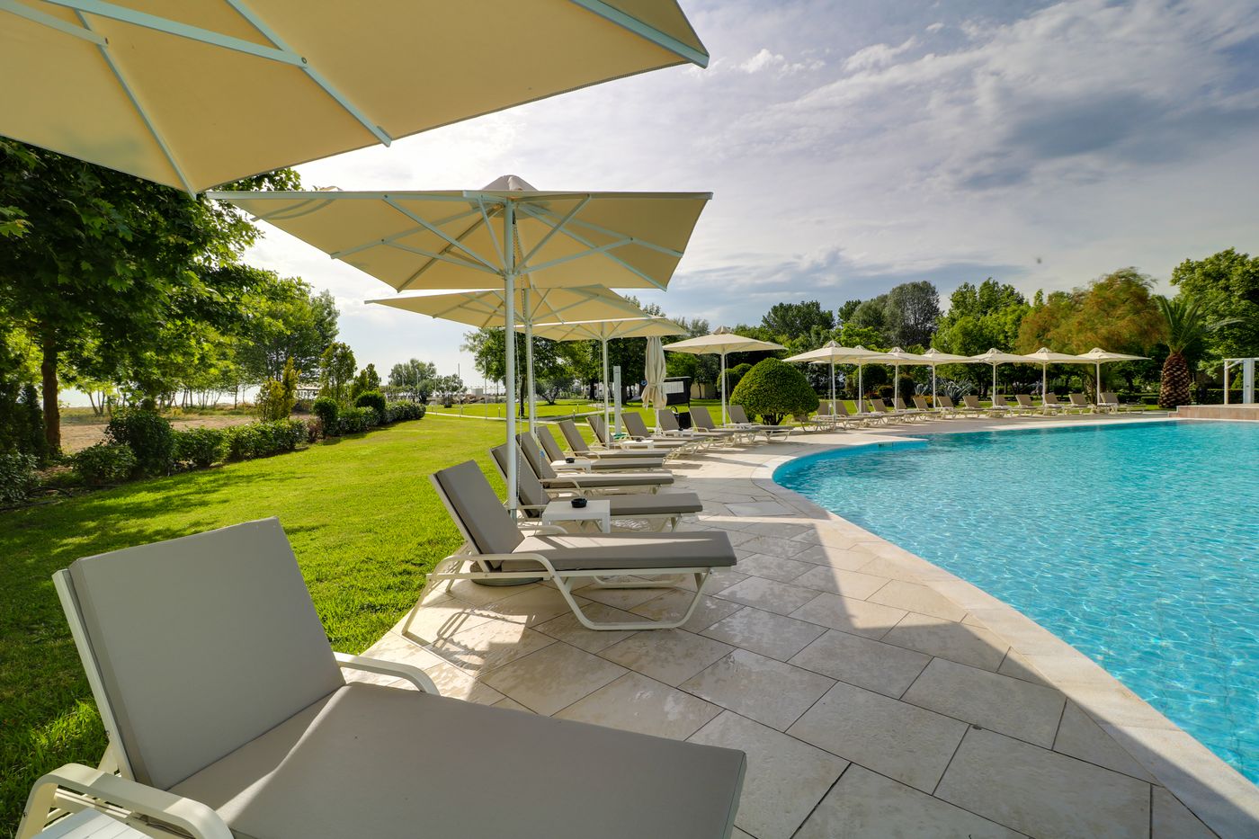 Bomo-Olympus-Grand-Pool-6