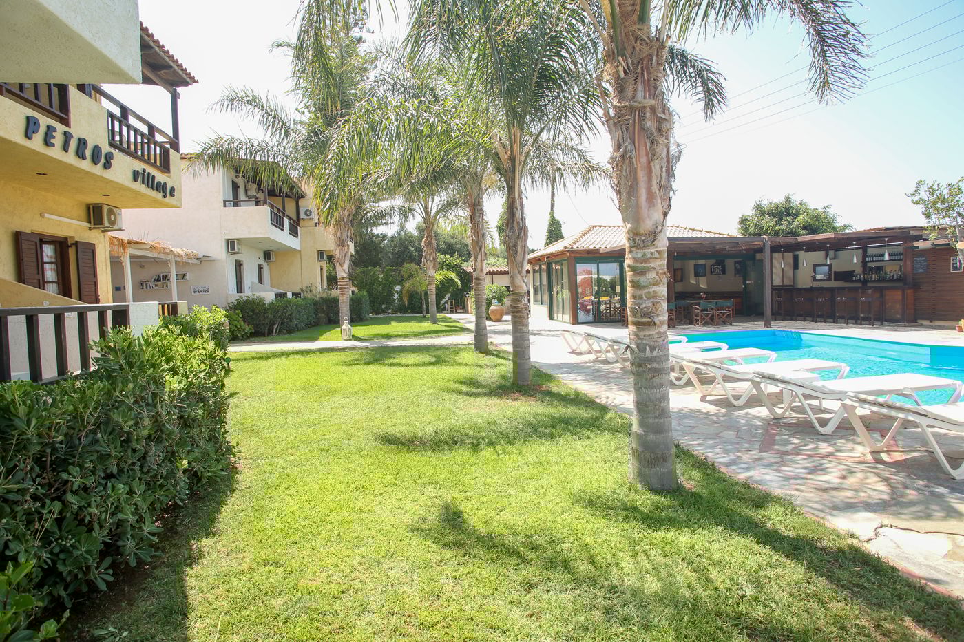 Petros Village Apartments