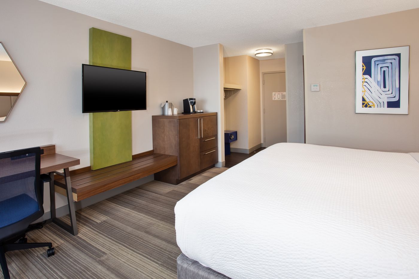 Holiday Inn Express Nashville Airport-United States-NASHVILLE-Room-9