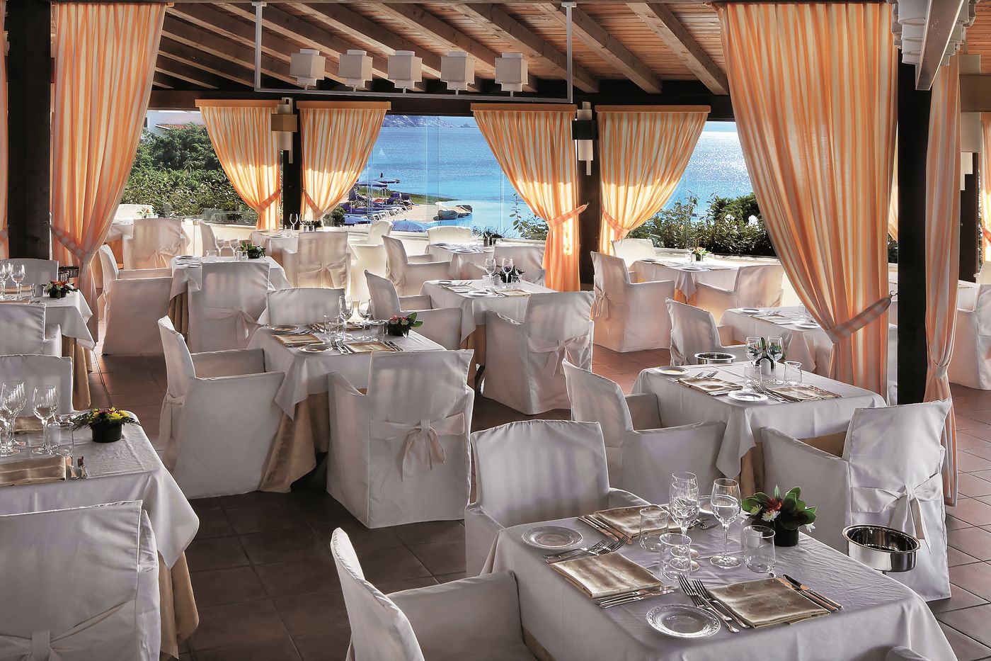 Colonna-Grand-Hotel-Capo-Testa-Restaurant-16