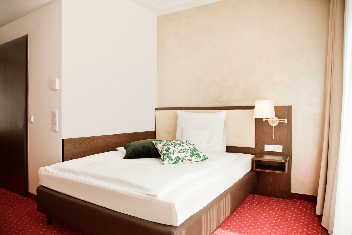 Gold-Palais-Hotel-Room-20