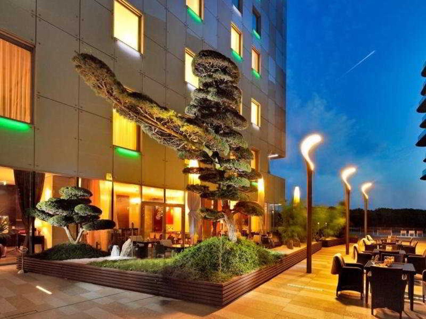 Grand Hotel River Park-Slovakia-BRATISLAVA-General view-6