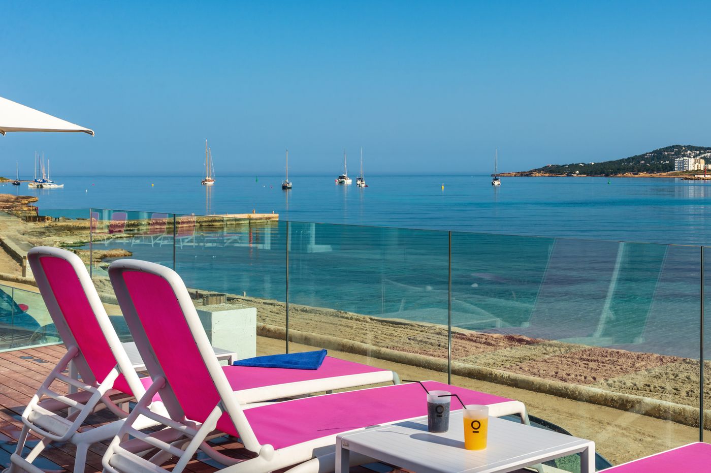 Club-San-Remo-Pool-37