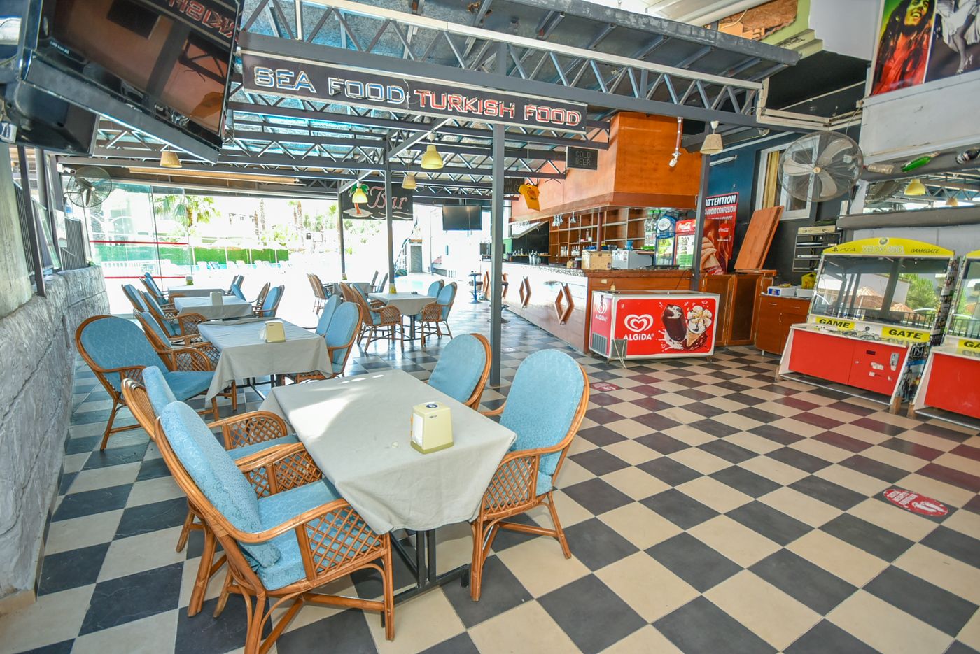 Golden-Orange-Apart-Hotel-Restaurant-34