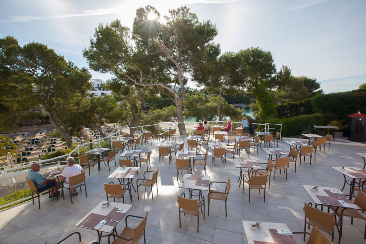 Rocador - Adults Only