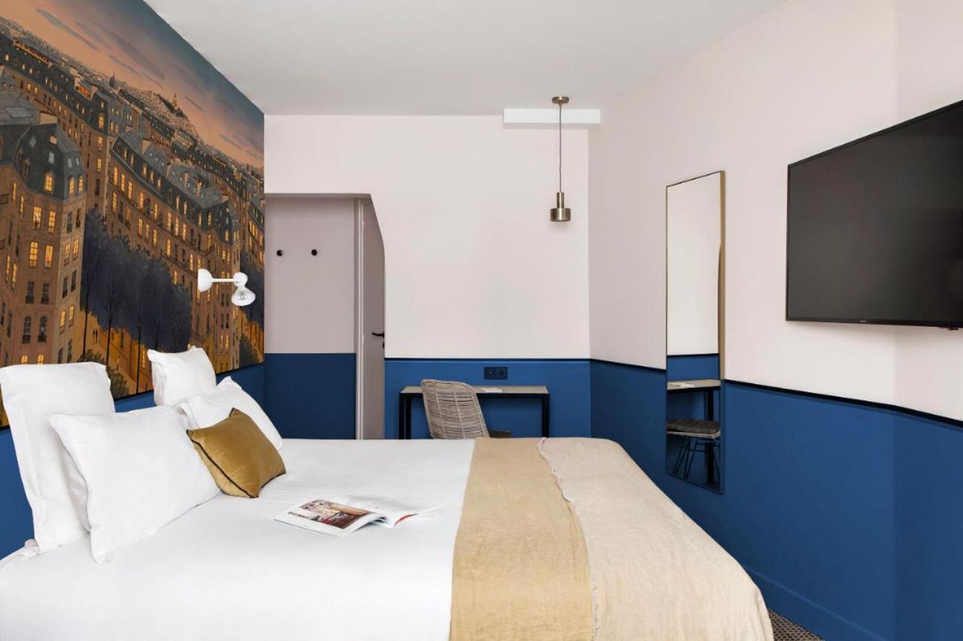 Hotel La Perna-France-PERNES LES FONTAINES-Room-4