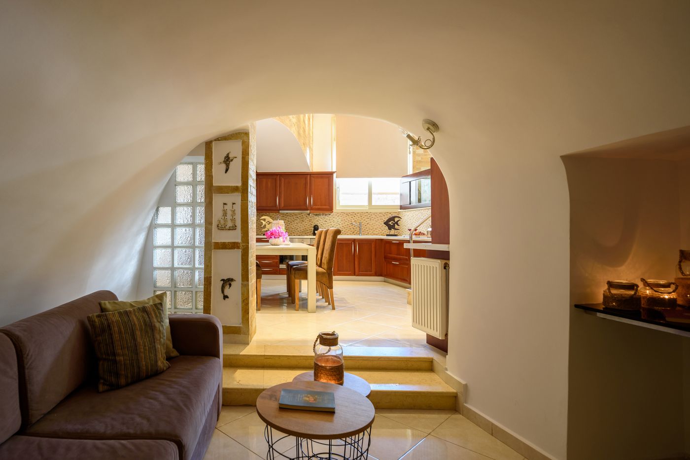 Suite-Home-Santorini-Room-11