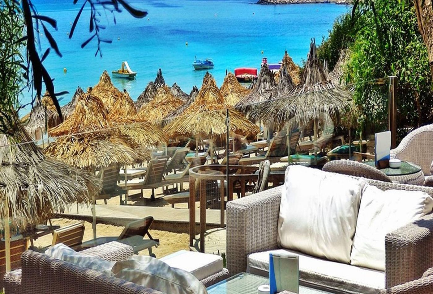 Grecian-Bay-Hotel-Terrace-83