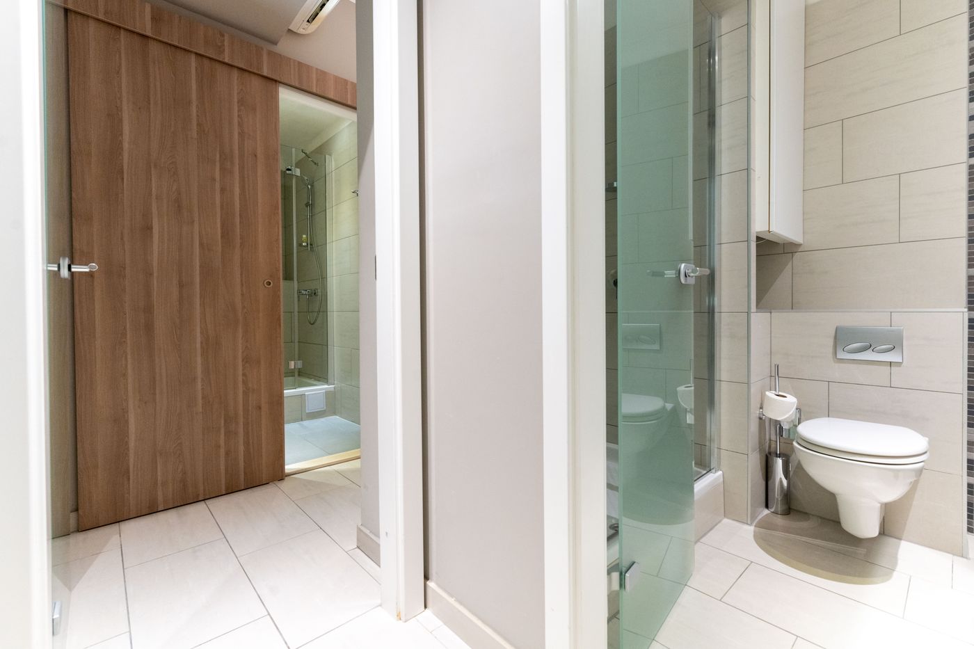 The-Residence-Room-56