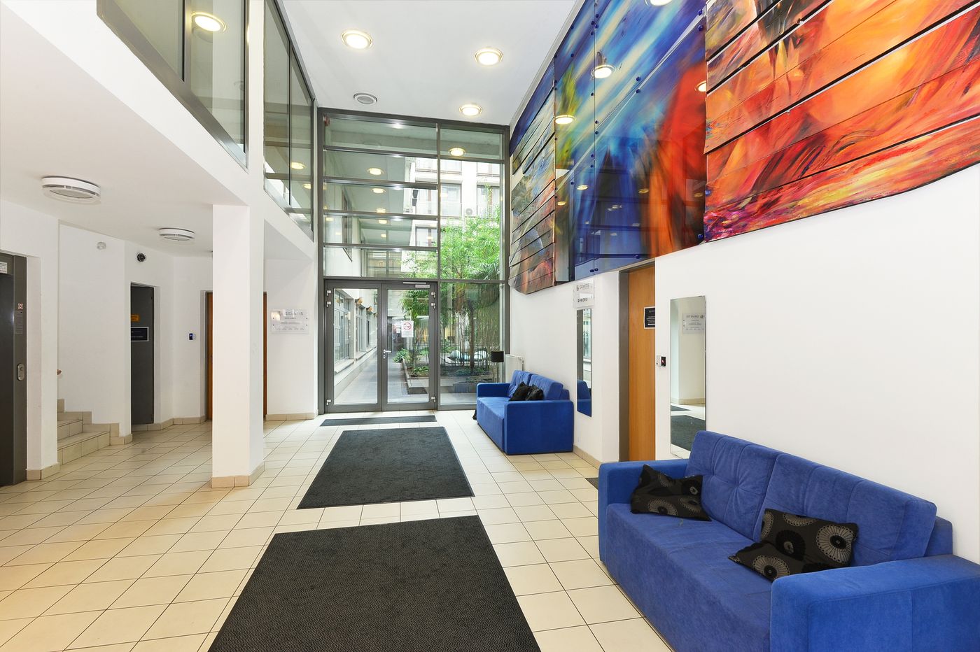 Quality-Point-Apartments-Lobby-6