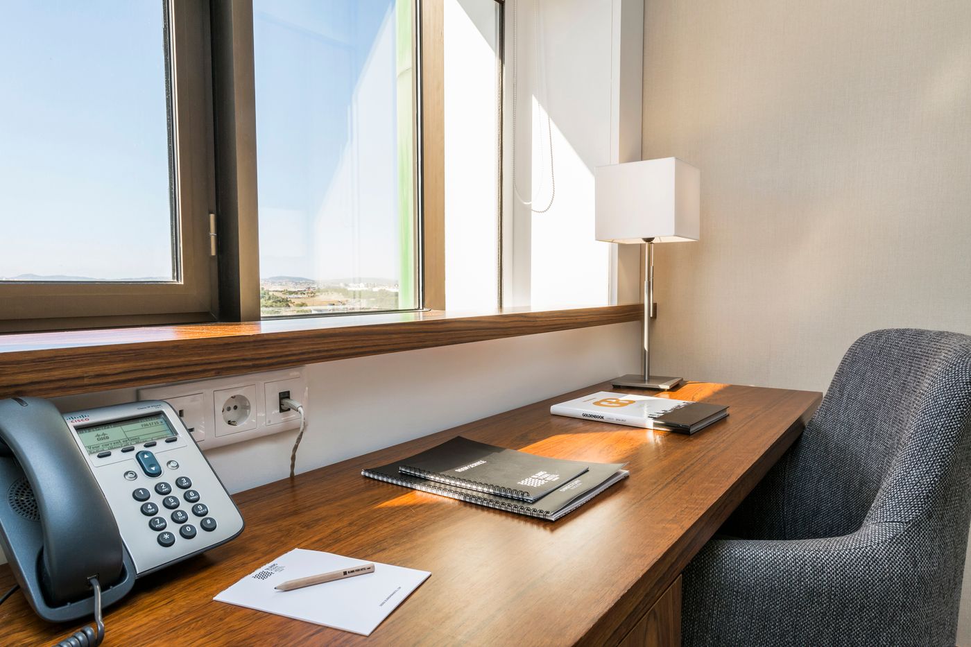 Olaias-Park-Hotel-Room-7