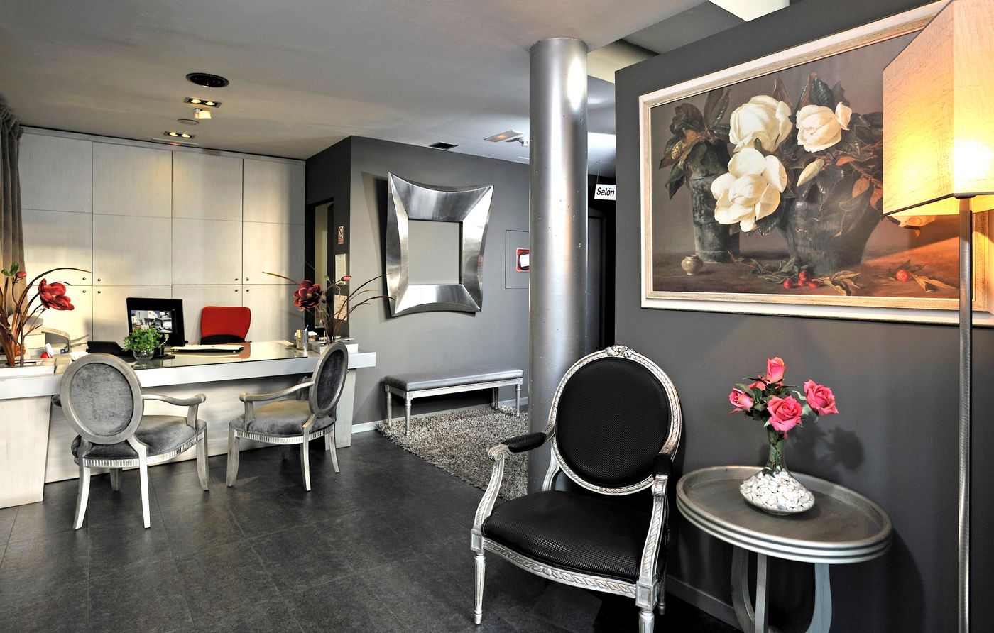 Globales-Acis---Galatea-Hotel-Lobby-9