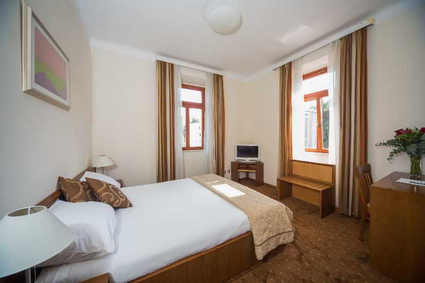 Zagreb-Room-18
