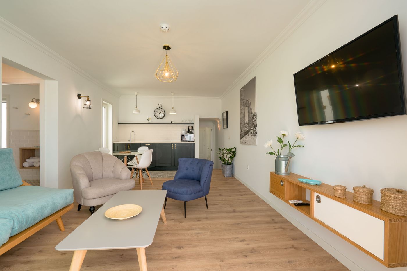 La-Concha-Boutique-Apartments---Adult-Only-Room-12