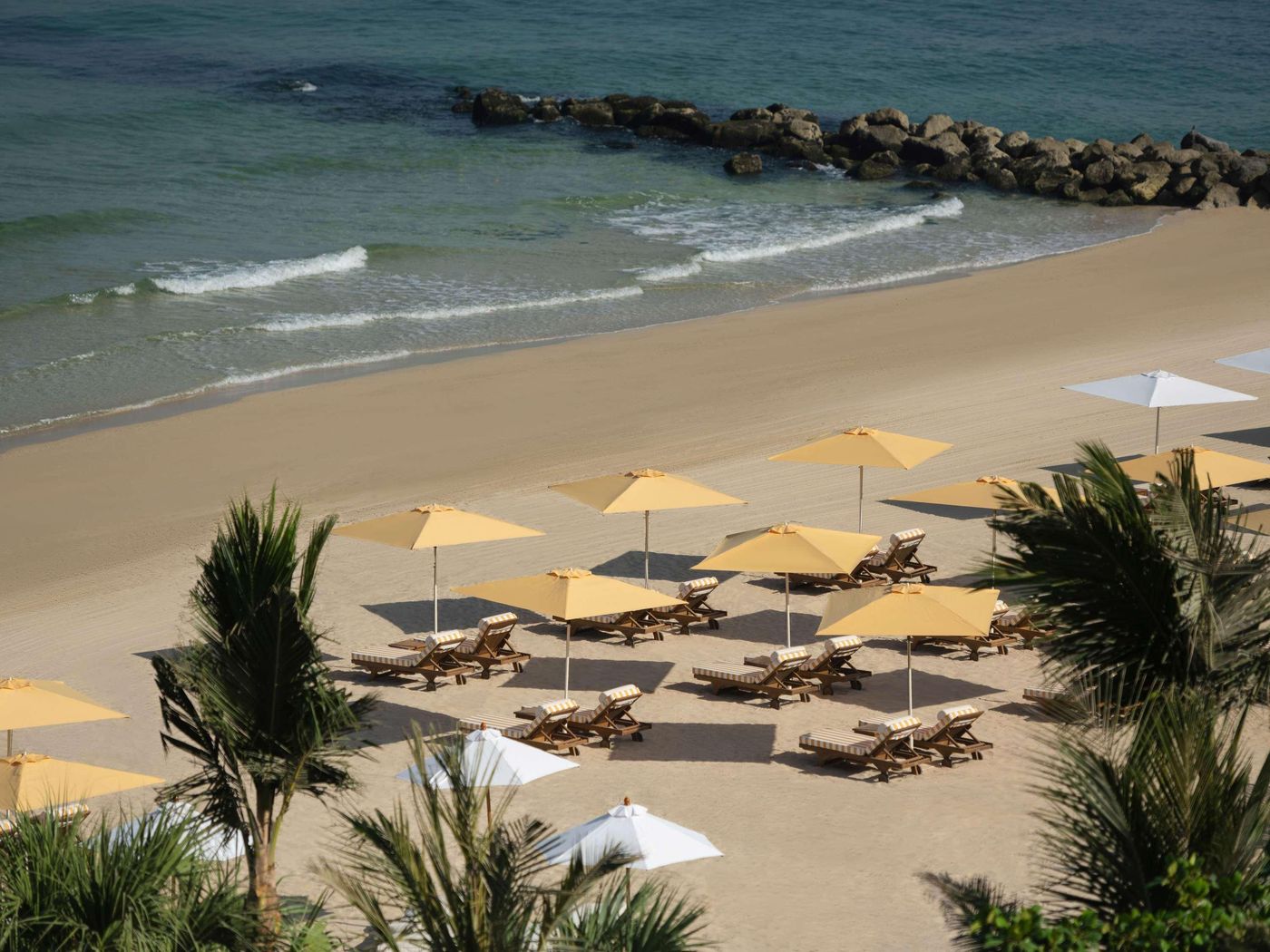 Delano-Dubai-Pool-85