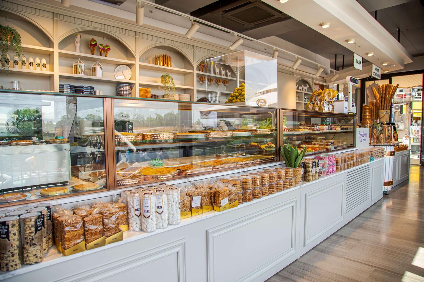 Dosso-Dossi-Hotels-Yenikapi-Restaurant-41