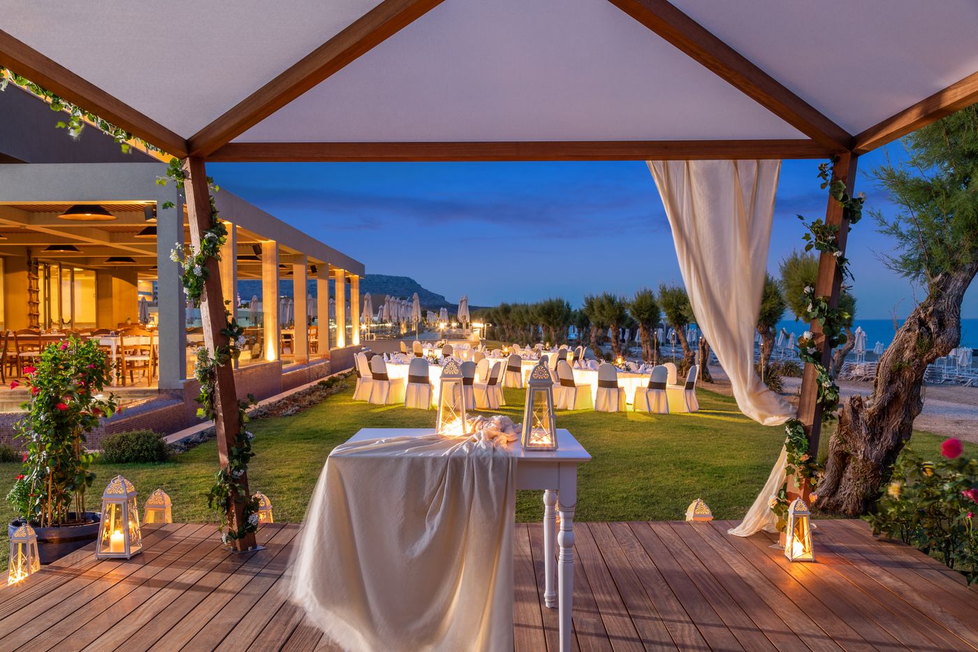 Amada-Colossos-Resort-Terrace-80