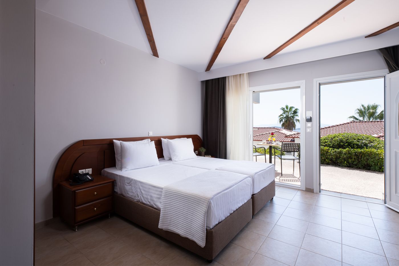 Alexandros-Palace-Hotel-Room-34