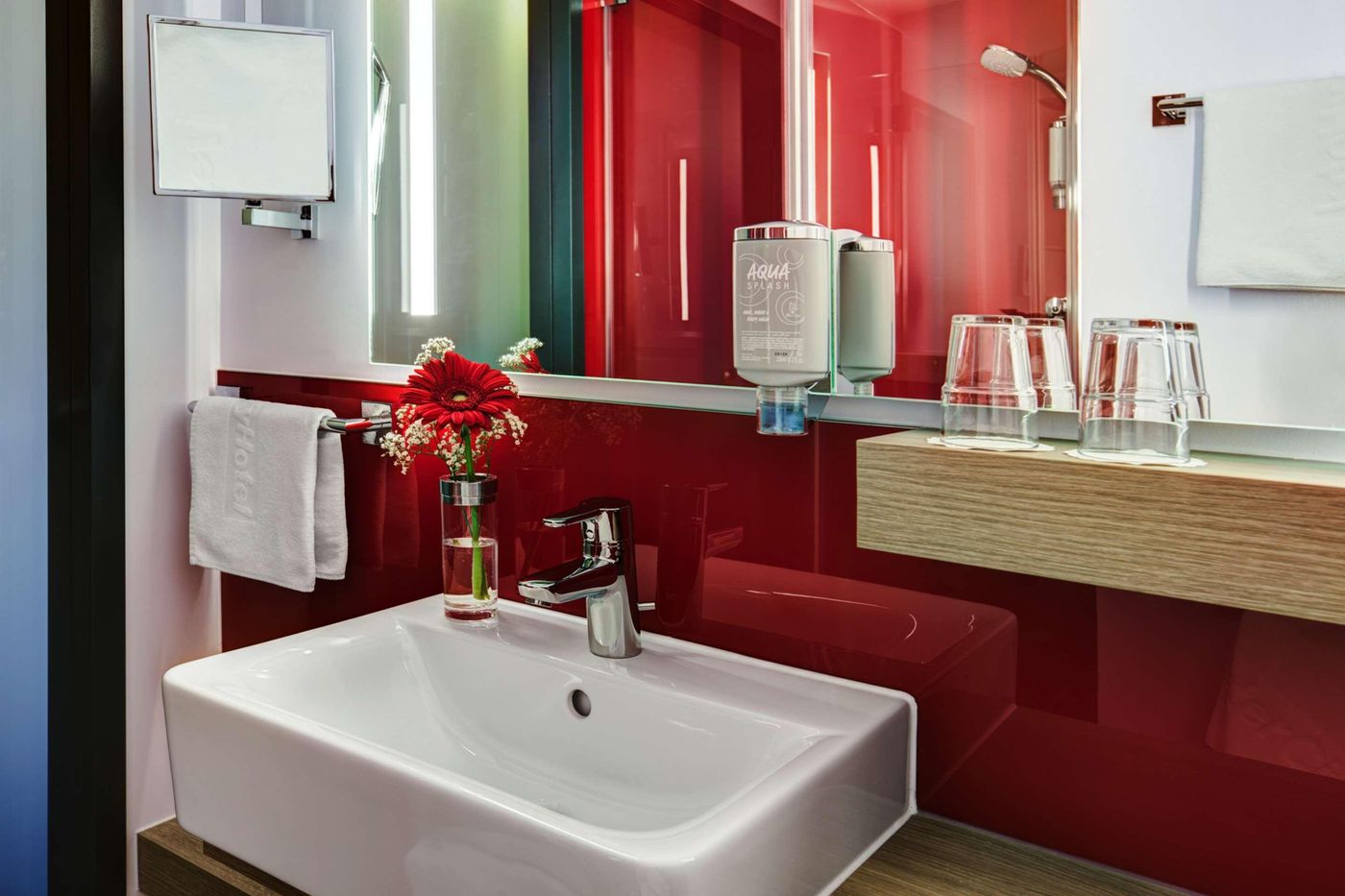 IntercityHotel Frankfurt Airport - Germany - FRANKFURT - Room - 2