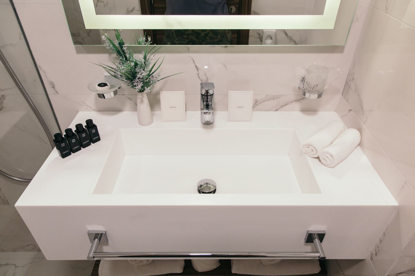 Central Point Hotel-Serbia-Belgrade-Room-9