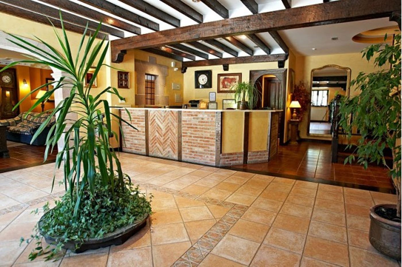 Capriccio-Spain-SANTILLANA DE MAR-General view-6