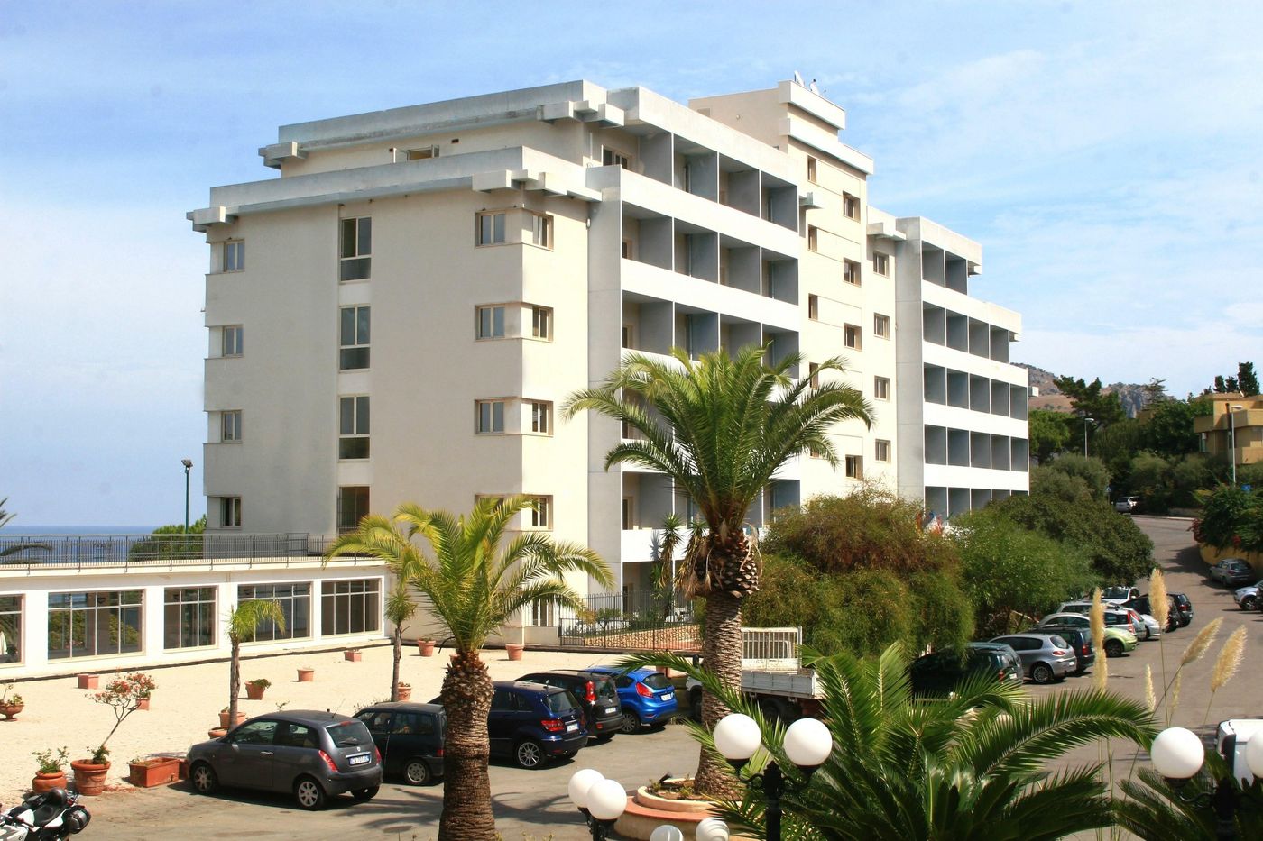 Hotel-Santa-Lucia-Le-Sabbie-d-Oro-General-view-12