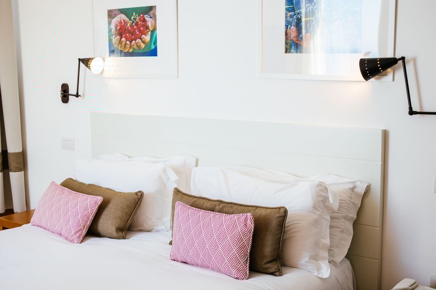 Villa-Fiorella-Art-Room-39