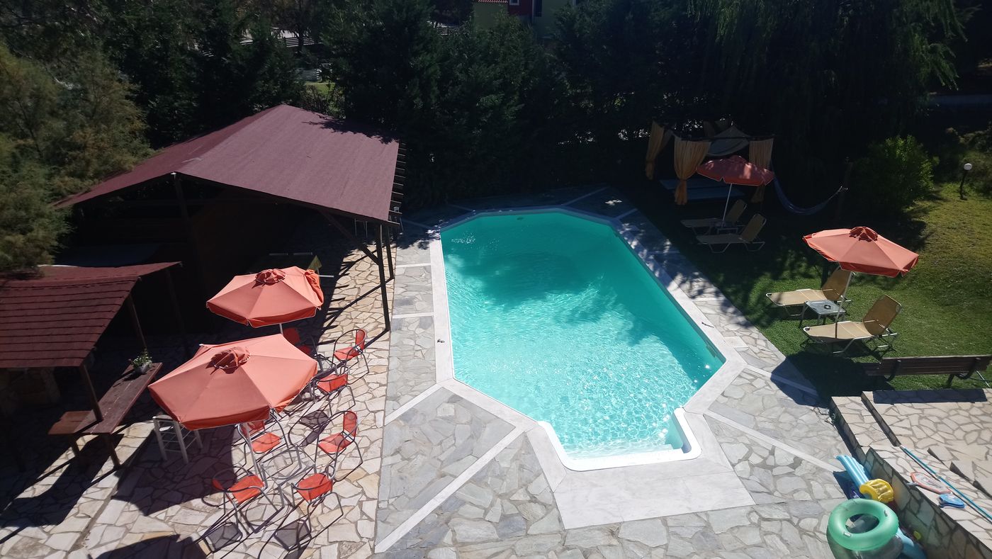 Zest---Xi-Beach-Room-6