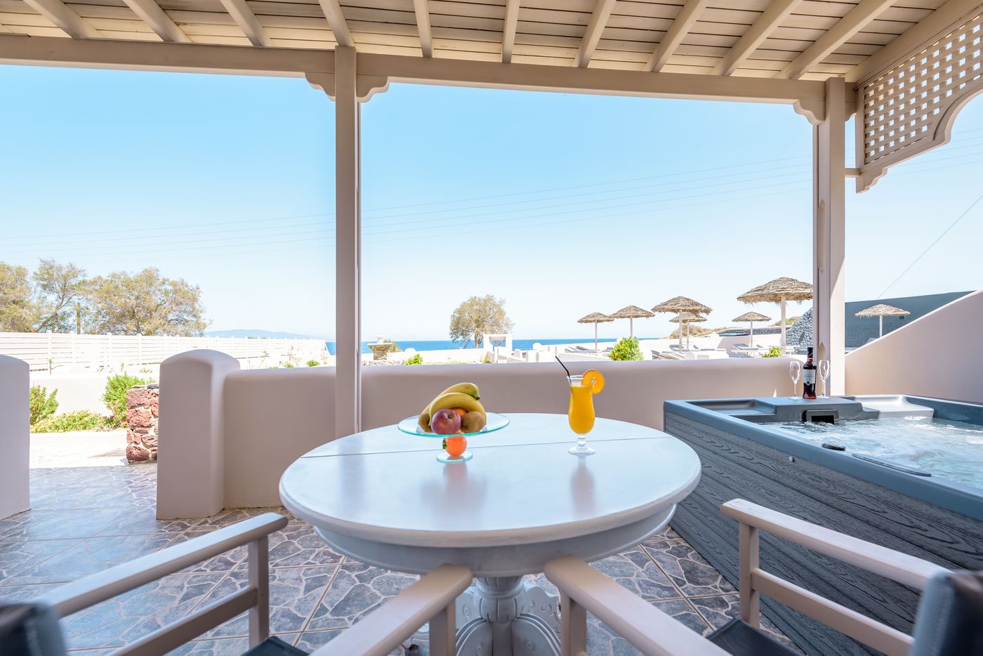 En-Plo-Boutique-Suites---Oia-Santorini-Room-63